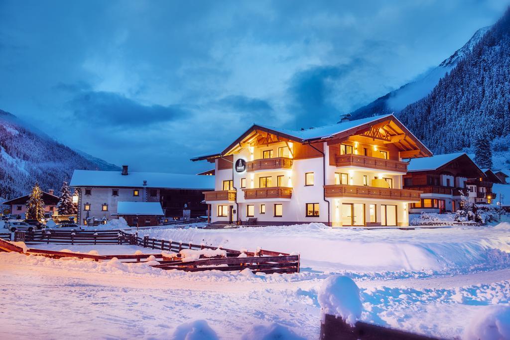 Stoanmandl Wohlfuehlappartements Neustift im Stubaital Exteriör bild